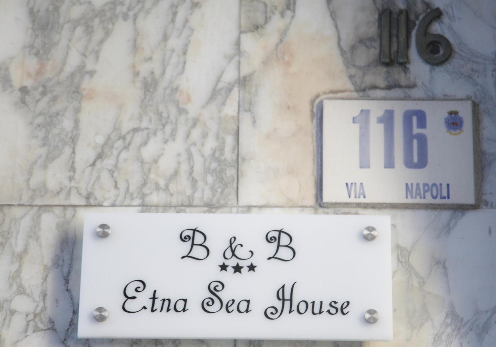 Etna Sea House Bed and Breakfast Catánia Buitenkant foto